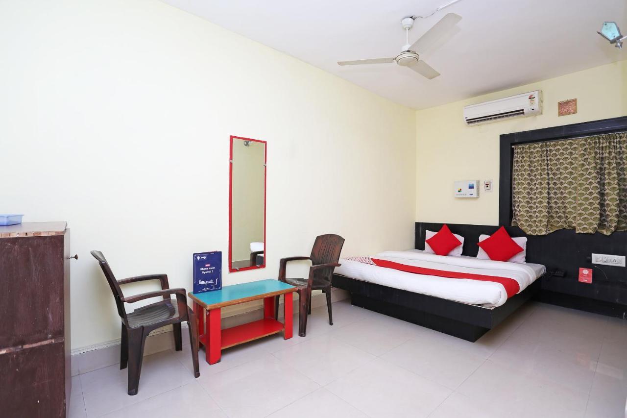 Oyo 5719 Hotel Jannat Palace Bhubaneswar Buitenkant foto