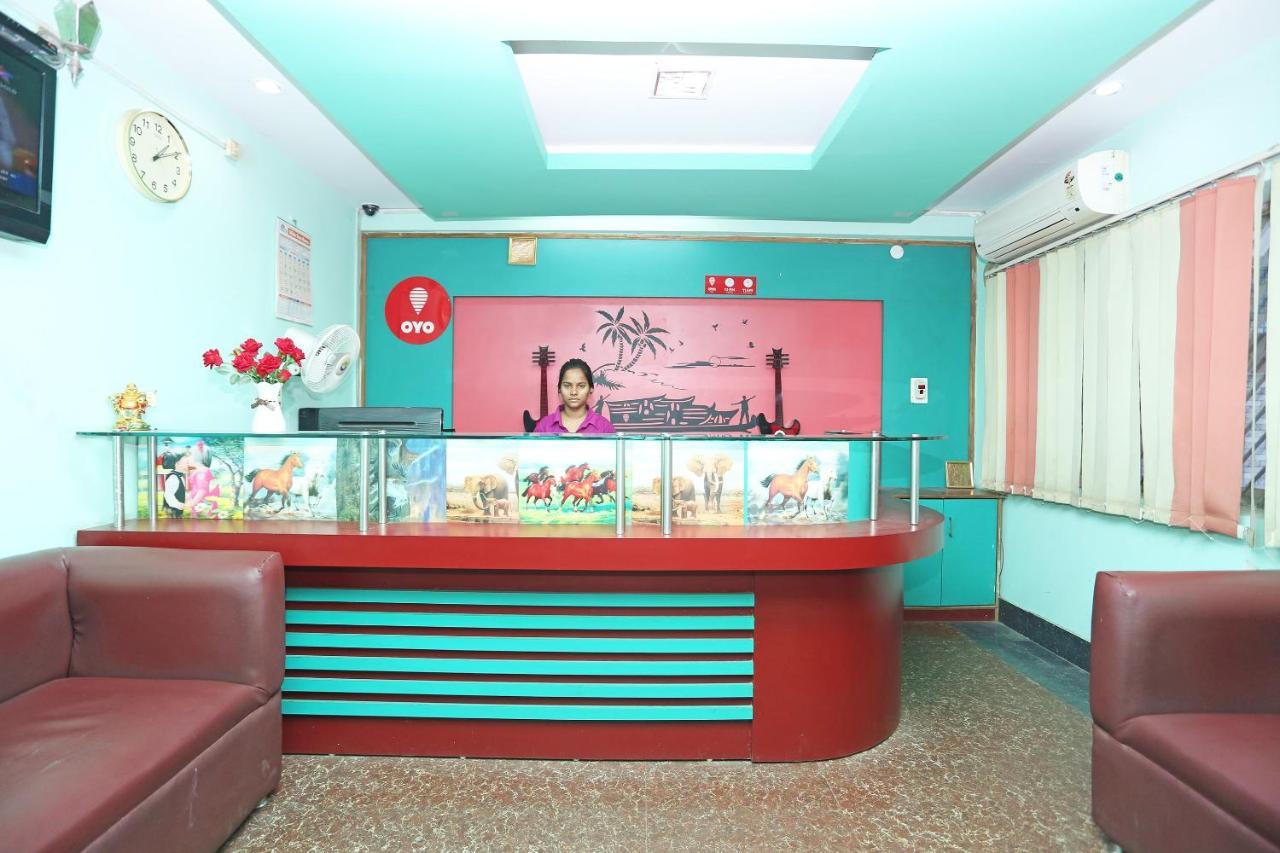 Oyo 5719 Hotel Jannat Palace Bhubaneswar Buitenkant foto